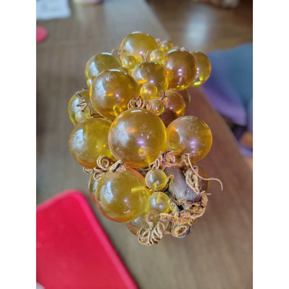 Vintage MidCentury Modern Amber MCM Lucite Grapes LARGE & SMALL! 11.5” Driftwood - Picture 6 of 11